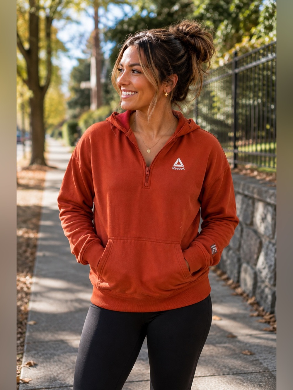 Reebok Burnt Orange Quarter Zip Hoodie Pullover Sweatshirt Womenโs Large fall